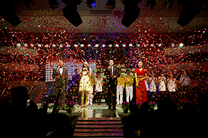 乐天使2013年度杰出优秀员工颁奖典礼举行